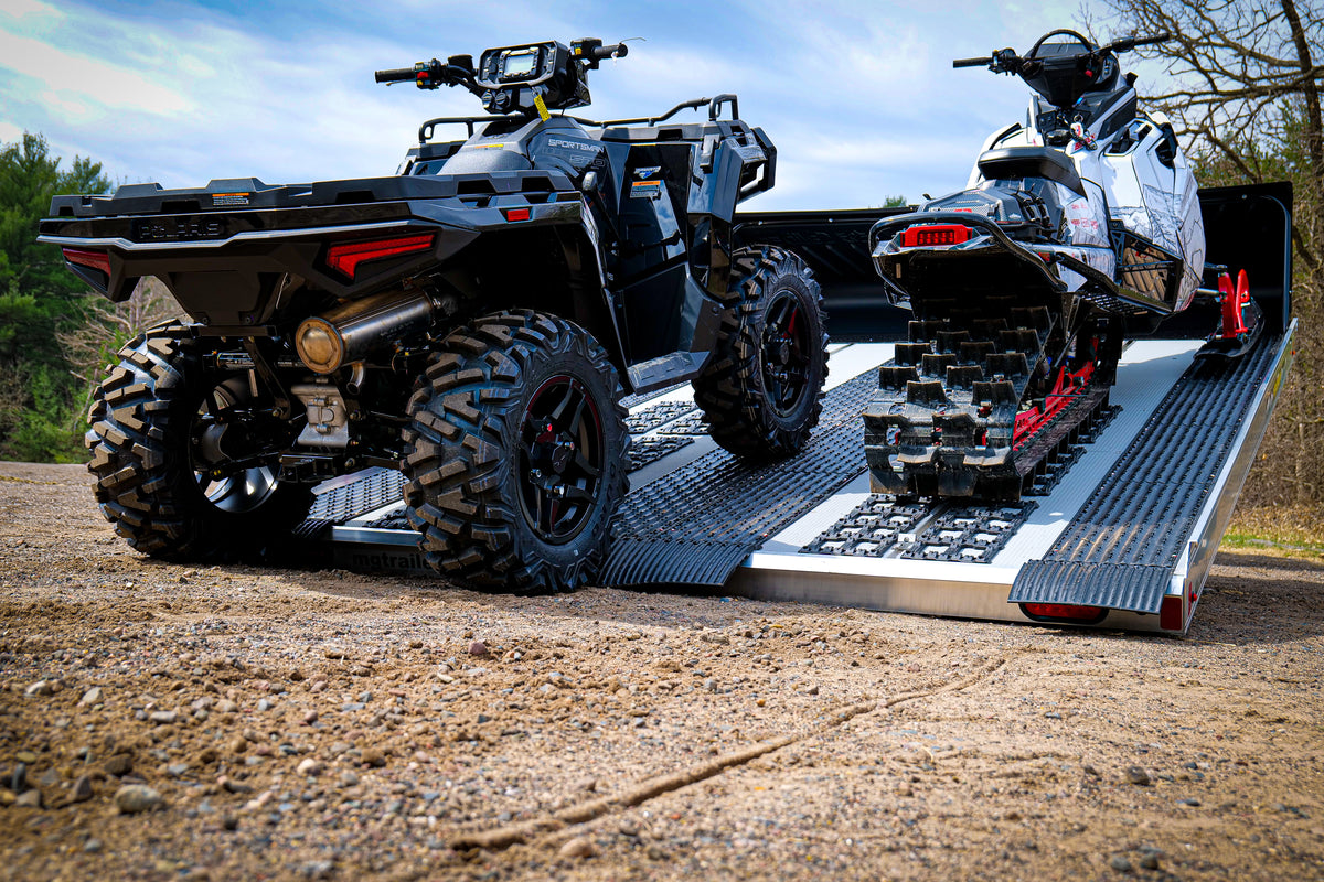 Caliber Poly Shield III Slush & Rock Shield (13401)