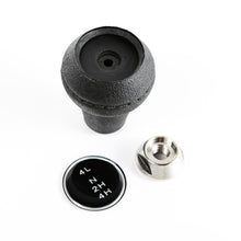 Cargar imagen en el visor de la galería, Omix Shift Knob Kit D300- 80-86 Jeep CJ