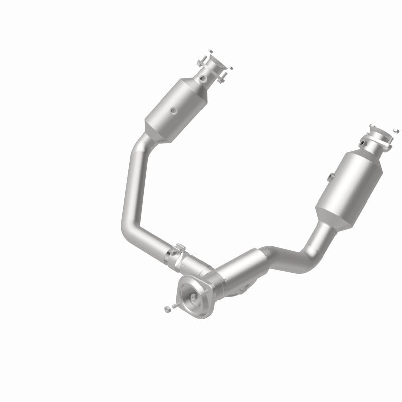MagnaFlow 19-24 Ram 1500 5.7L OEM Grade Federal/EPA Compliant Direct-Fit Catalytic Converter