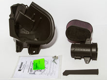 Cargar imagen en el visor de la galería, Kit de admisión de aire frío Roush para Ford Mustang 4.6L/5.0L V8 2010-2014