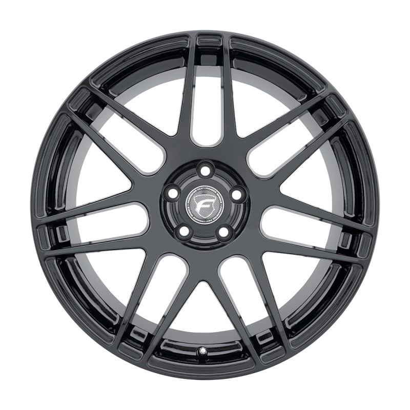 Llanta Forgestar F14 19x10 / 5x120,65 BP / ET30 / 6,7 pulgadas BS en negro brillante