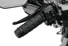 Cargar imagen en el visor de la galería, Kuryakyn ISO Grips For Heated Grips Black