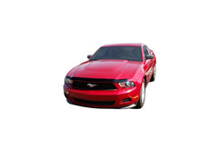 Cargar imagen en el visor de la galería, AVS 10-12 Ford Mustang Aeroskin Low Profile Acrylic Hood Shield - Smoke