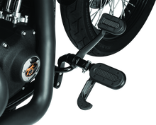 Cargar imagen en el visor de la galería, Kuryakyn Heavy Industry Brake Pedal Satin Black