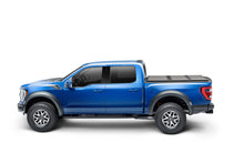 Cargar imagen en el visor de la galería, Extang 22-23 Nissan Frontier (5ft. Bed) Solid Fold ALX