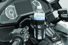 Cargar imagen en el visor de la galería, Kuryakyn Reflex Drink Holder- Goldwing