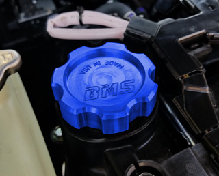 Honda/Acura/Kia/Hyundai/Genesis Billet Oil Filler Cap by BMS - view 6